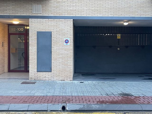 ALQUILER PARKIN MOTO 