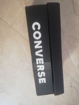 Caja converse 