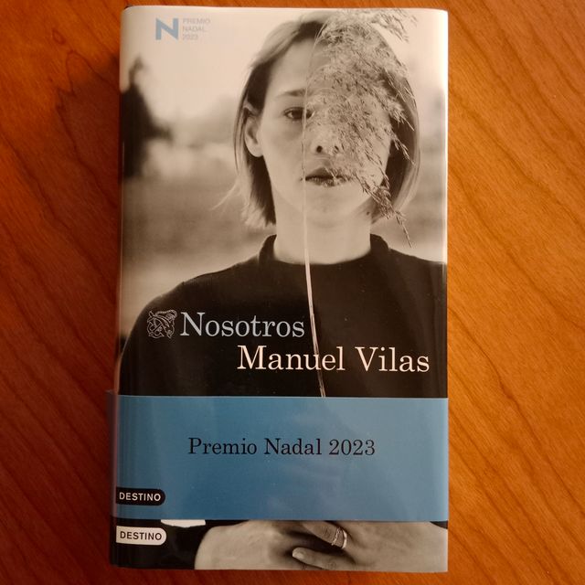 "Nosotros"- Manuel Vilas