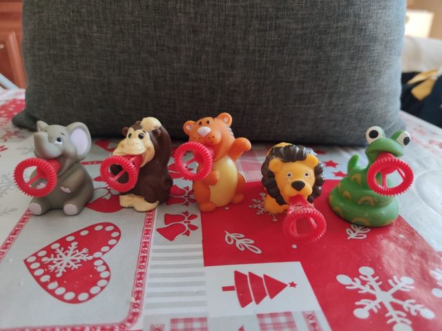 Muñecos para pompas