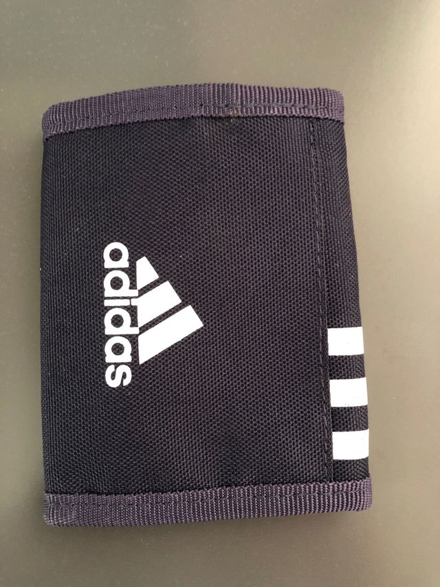 Cartera Adidas Real Madrid