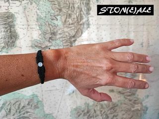 Bracciale in macrame con labradorite bianca