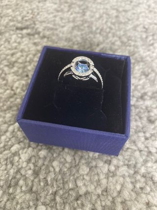 Anillo de Swarovski