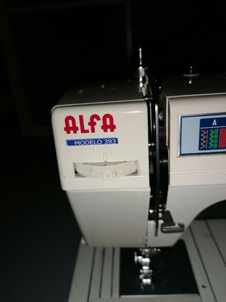 máquina coser Alfa 393