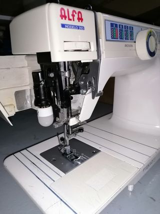 máquina coser Alfa 393