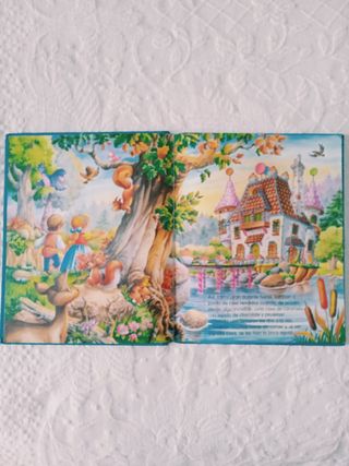 Libro infantil "Hansel y Gretel"