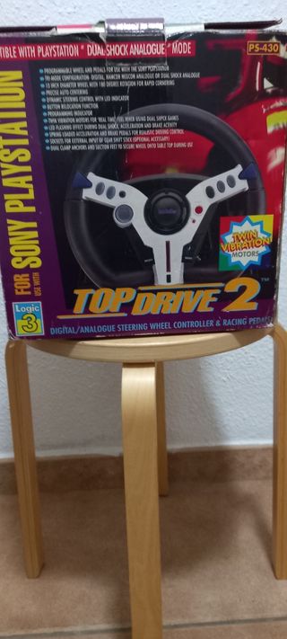 Volante playstation y pedales