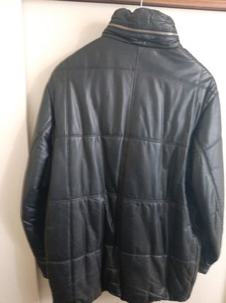 Giaccone nero in Vera pelle trapuntato