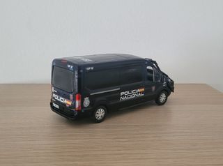 Ford Transit UIP Policia Nacional 1/43