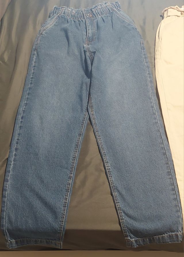 A ESTRENAR LOTE 2 PANTALONES PAPERBAG NIÑA