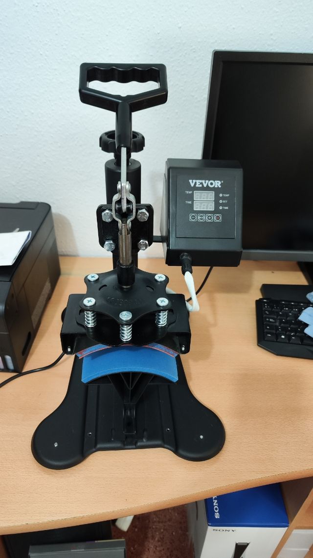 MAQUINA PARA PERSONALIZAR GORRAS