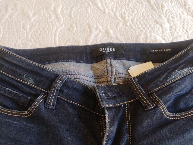 vaqueros Guess