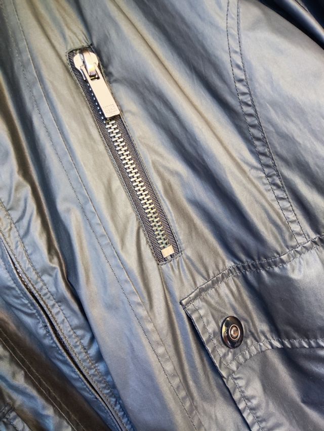 Casaco leve Pull&Bear (tamanho L)