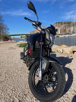 MOTO KSR EDICIÓN LIMITADA