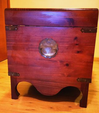 Baúl de madera