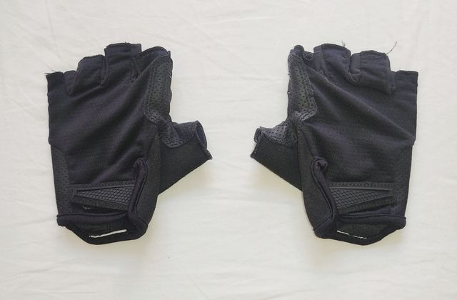 Guantes de bicicleta negros