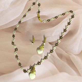 set collana ed orecchini acciaio dorato