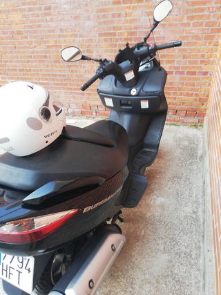 Suzuki burgman 125