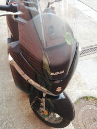 Suzuki burgman 125