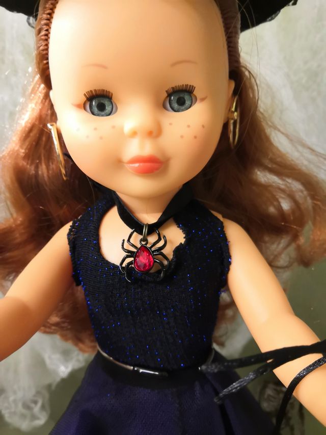 HALLOWEEN NANCY: COLGANTE ARAÑA