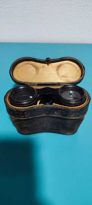 Prismáticos antiguos