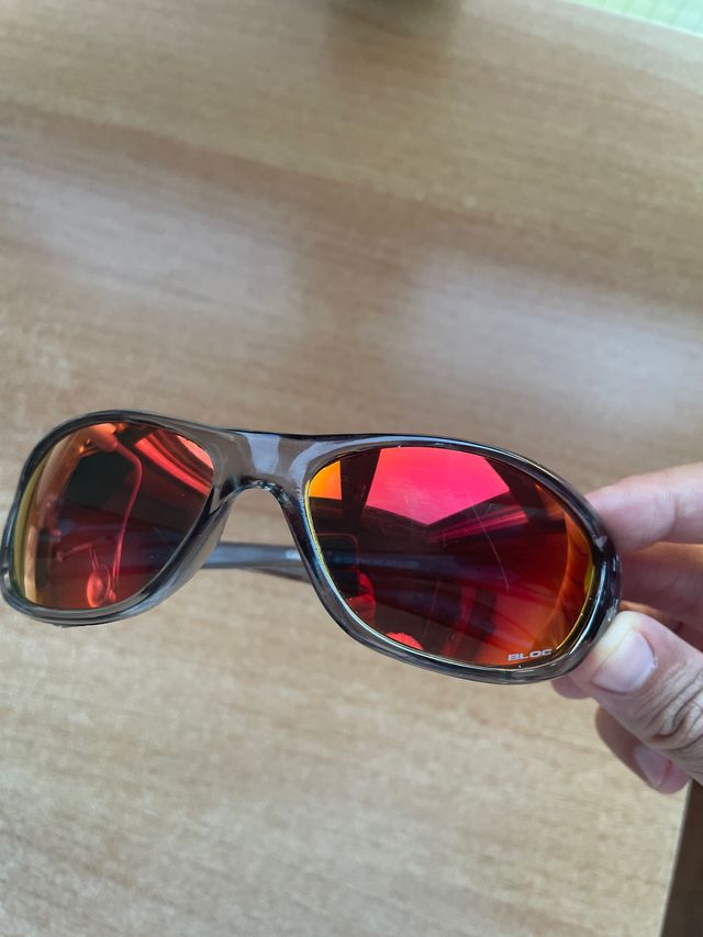 Gafas de sol BLOC eyewear