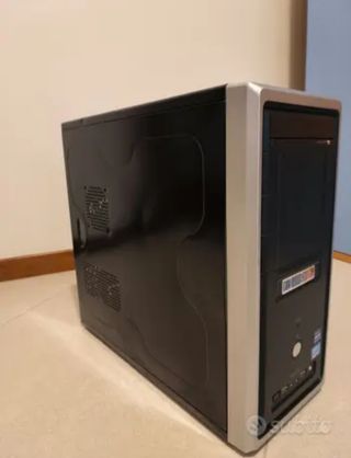 Computer fisso preassemblato