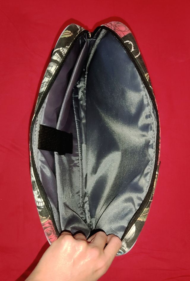 Maletín de portátil calaveras 16"