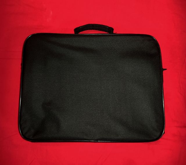 Maletín de portátil negro 15"