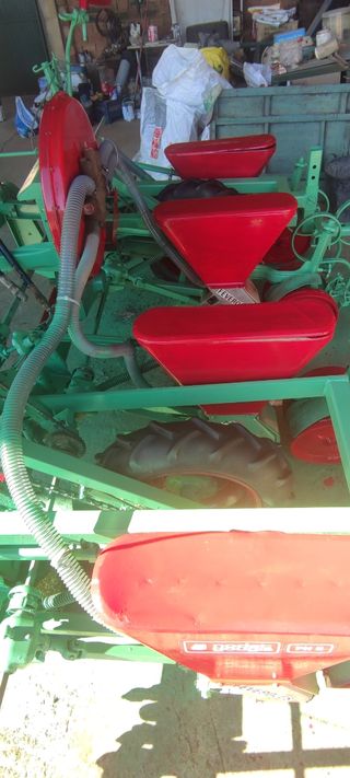 Sembradora neumática NODET monograno