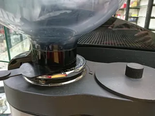 Macchina da caffè FAEMA professionale e macinino