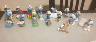 Lotto 15 Puffi 5cm
