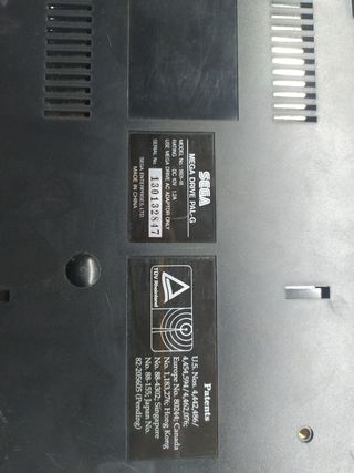 Mega Drive (Sin cables ni mando)