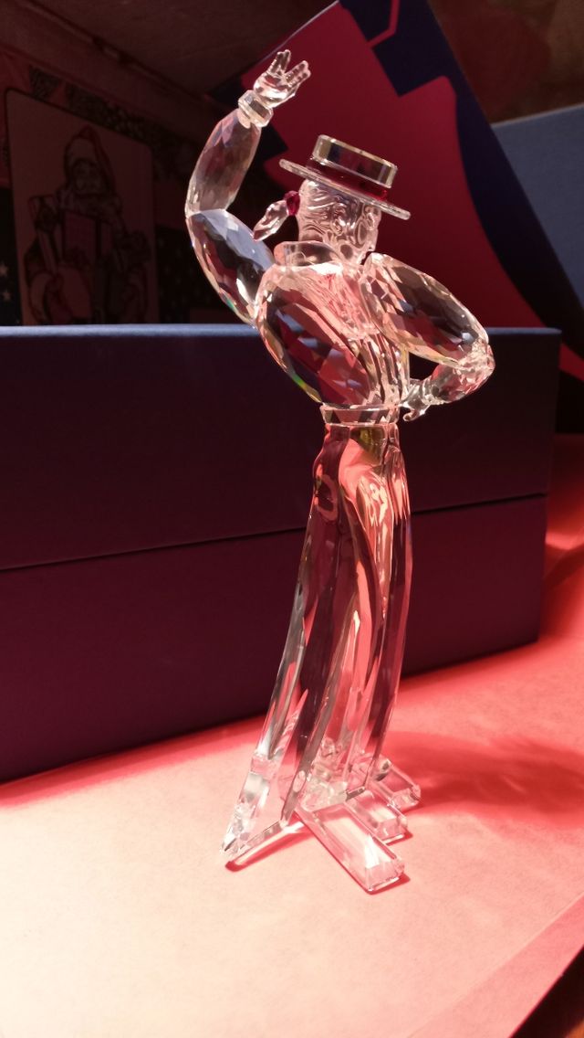 Antonio Swarovski con targa