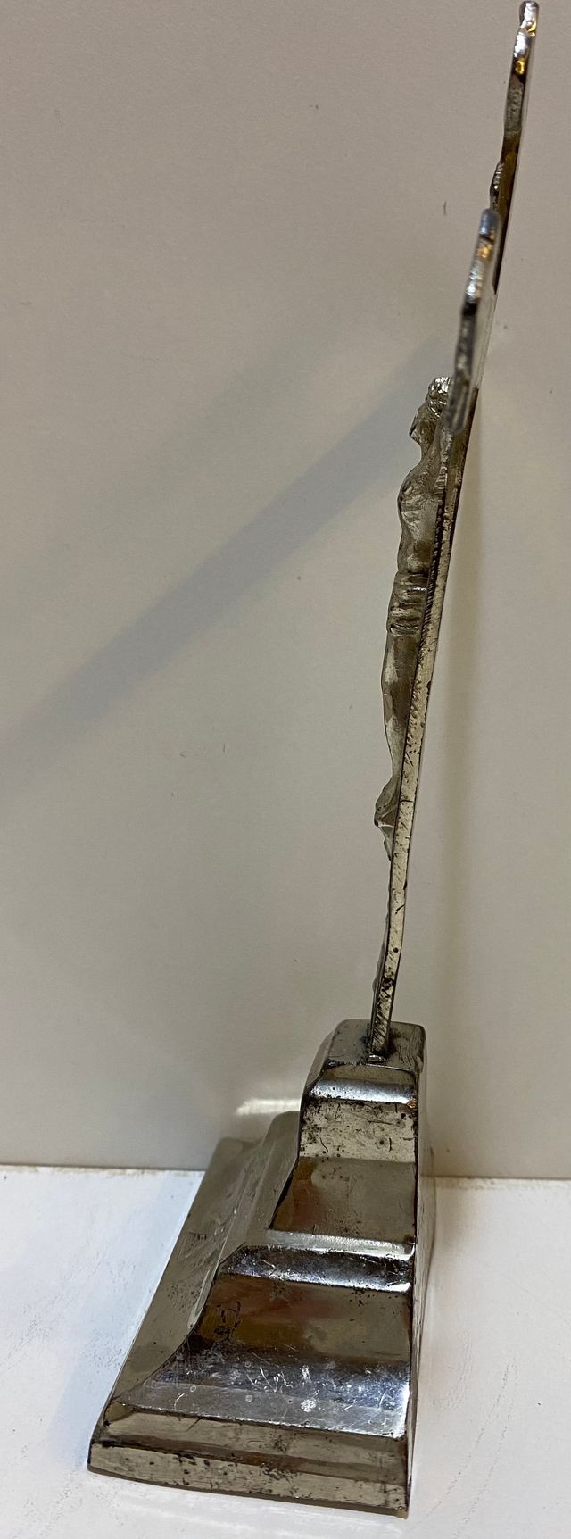 ICONO CRISTO DE PLOMO ANTIGUO de segunda mano por 29 EUR en Elx/Elche en  WALLAPOP, image size:640x1724