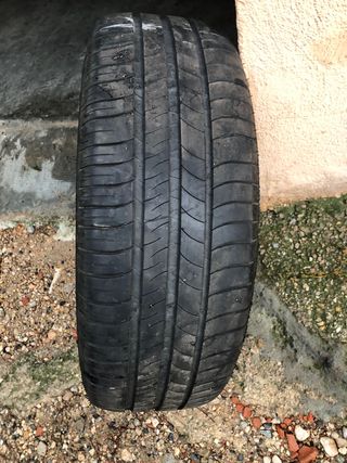 1 neumatico Michelin Energy Saver 205/60 R16” 92H