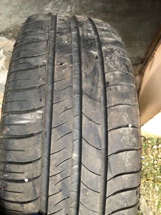 1 neumatico Michelin Energy Saver 205/60 R16” 92H