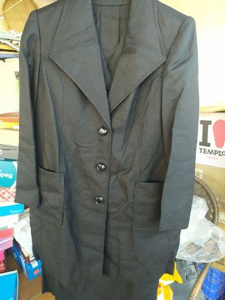 Vestido con chaqueta