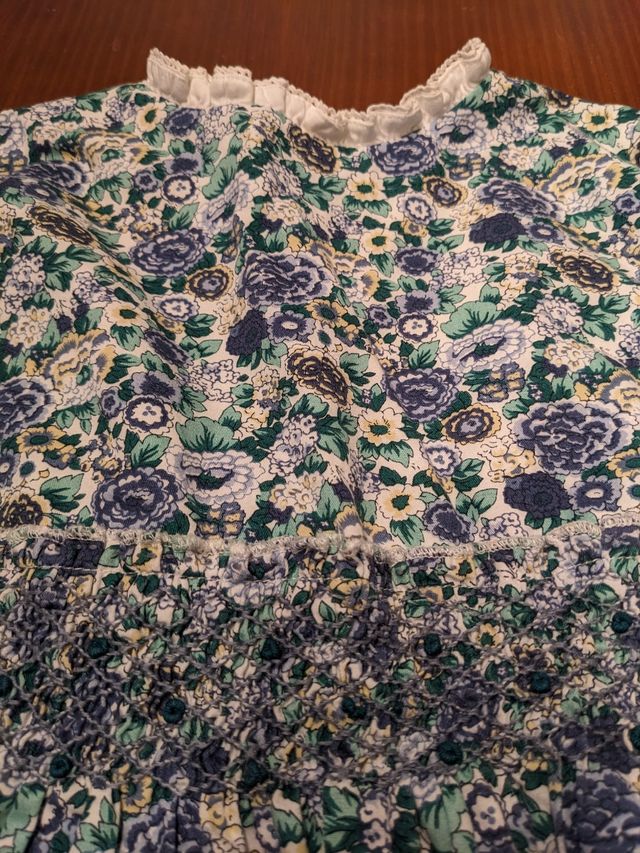 Vestido niña. Talla 6 años.