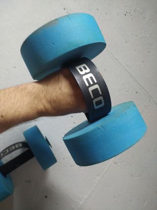 Material Aquagym. pesas Natacion marca beco