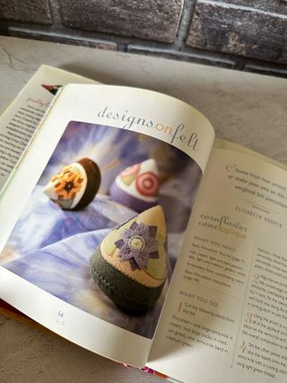 Libro di cucito "Pretty little pincushions"