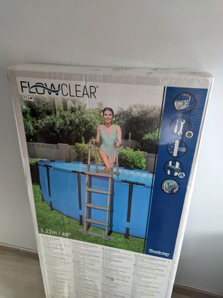 Escalera piscina Bestway