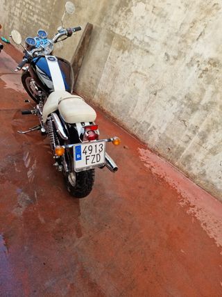 Moto Hyosung Águila 250