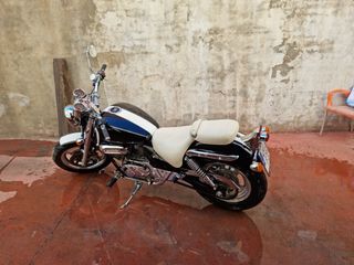 Moto Hyosung Águila 250