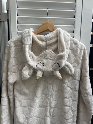 pijama polar con capucha de oveja entero talla XS