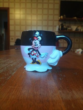 Tazzona Minnie