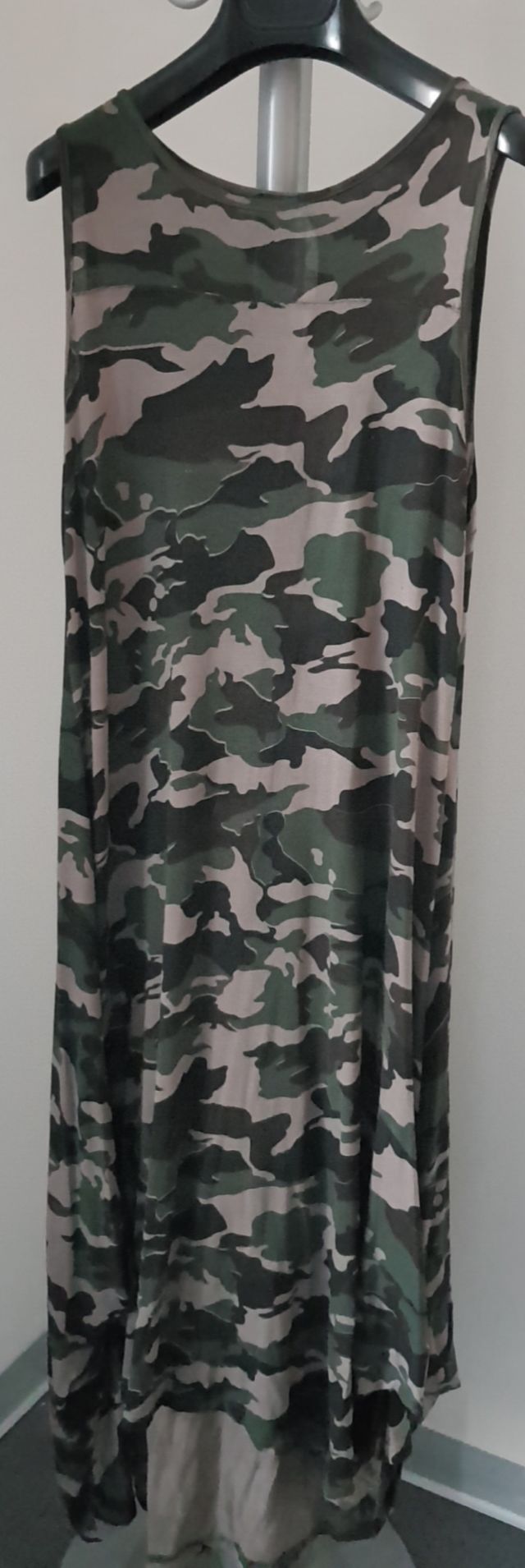 vestito lungo stampa militare