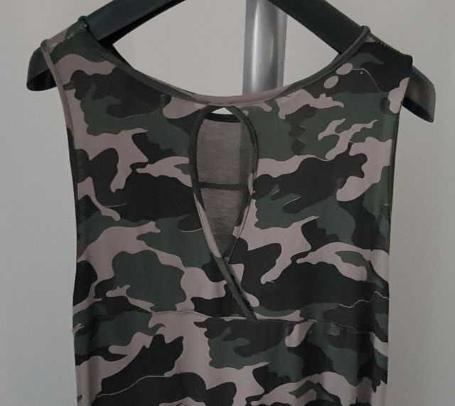 vestito lungo stampa militare