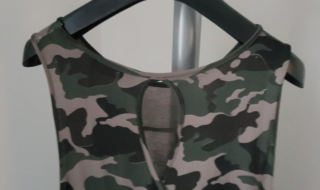 vestito lungo stampa militare