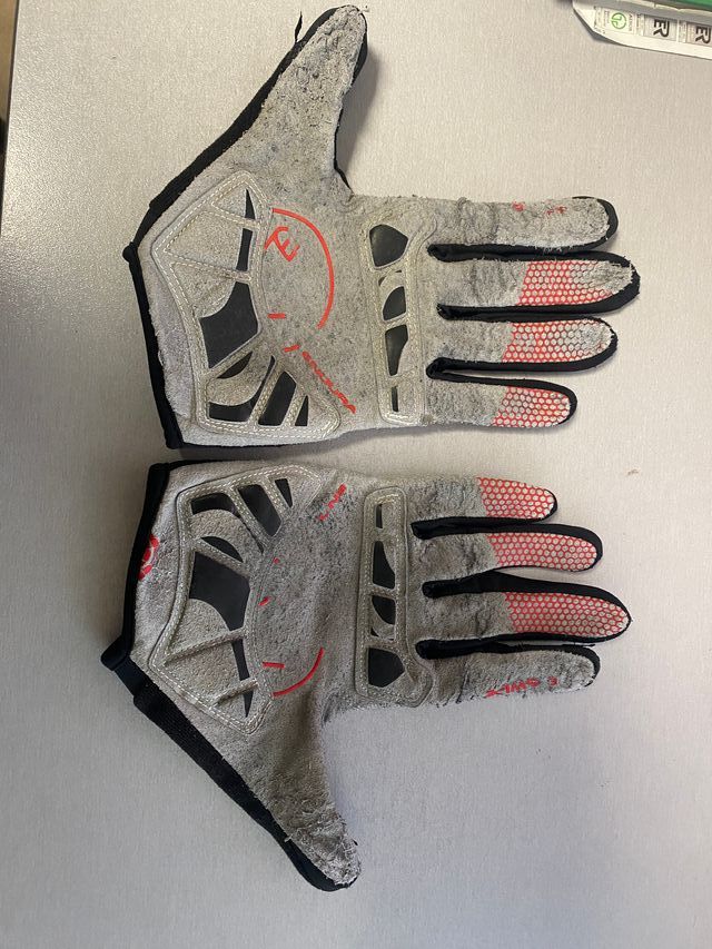 Guantes ENDURA SINGLETRACK PLUS Negro Talla M